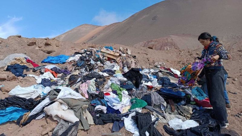 Fashion waste crisis in Atacama Desert