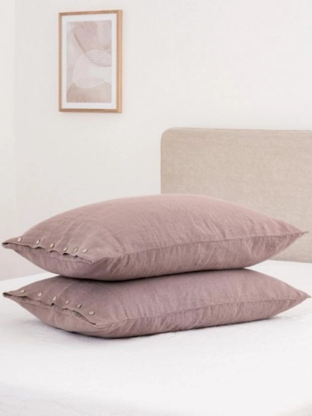 Sustainable pink pillow case from Sauth's