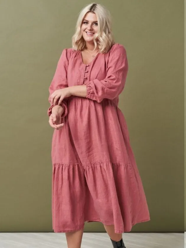 pink sustainable linen dress from linen clothing brand Baltic Linen Art
